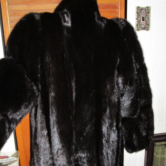 HOPPER FURS Jackets & Blazers - VTG 90S RANCH MINK JACKET  COAT KNEE LENGTH MEDIUM